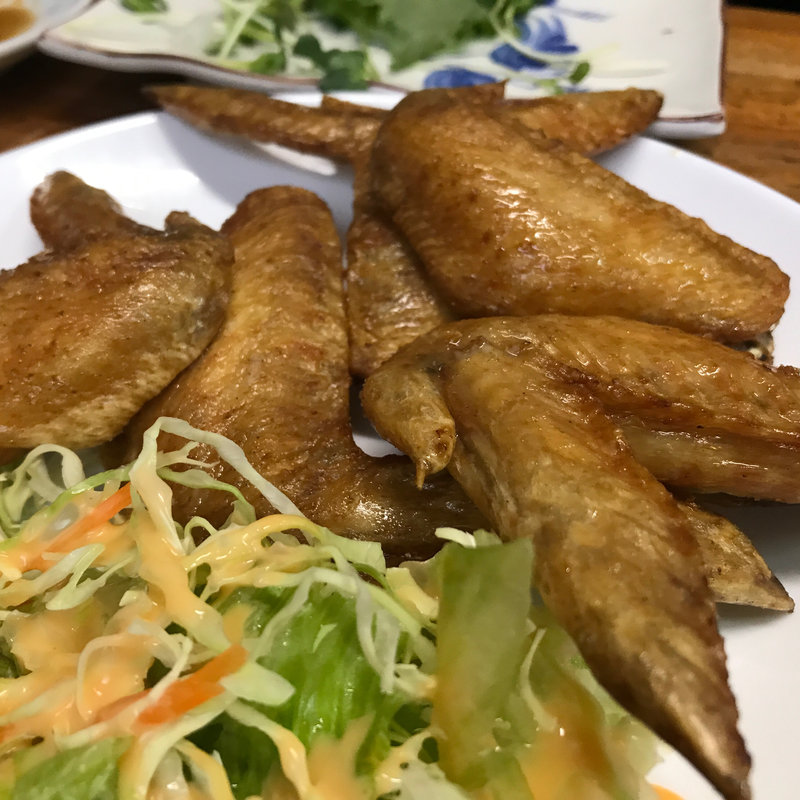 手羽先唐揚げ(どんどん餃子)