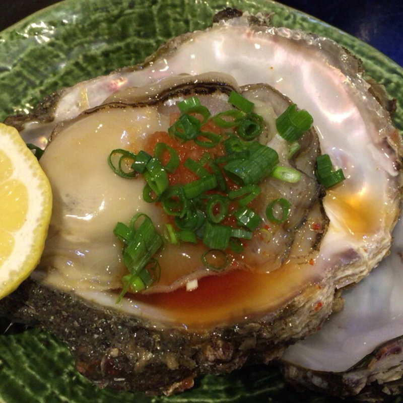 生牡蠣(さかなや 市場食堂)