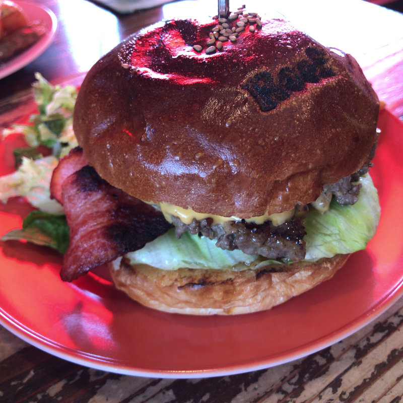 ベーコンチーズバーガー(リーフ バーガー （ReefBurger）)