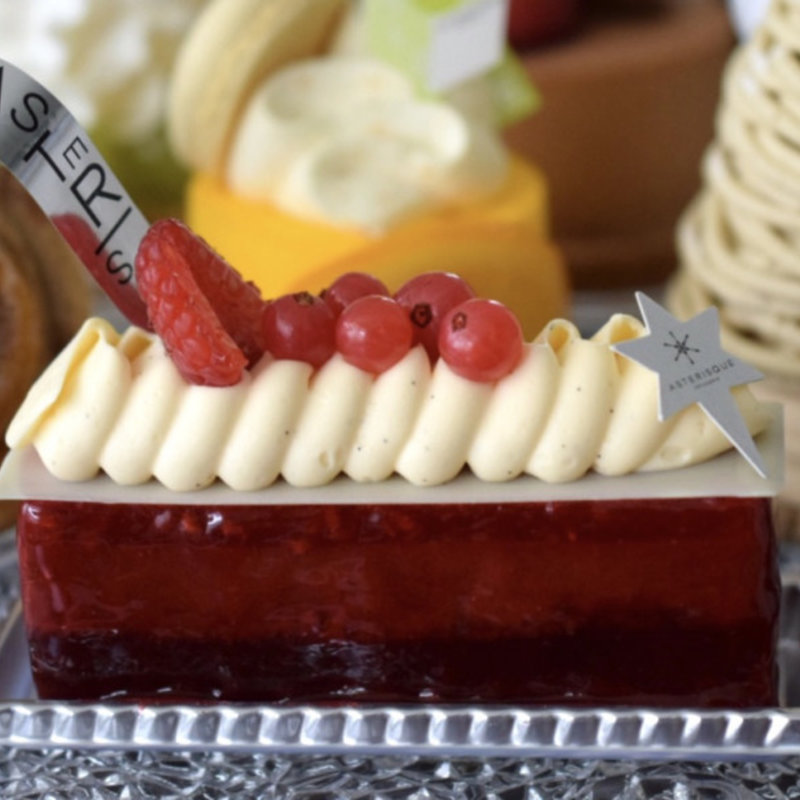 フランボワーズ ショコラムース(アステリスク)