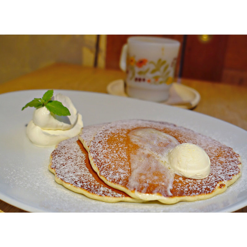 アイスオントップ(クラシックバターミルクパンケーキ)(Esquerre Cafe)