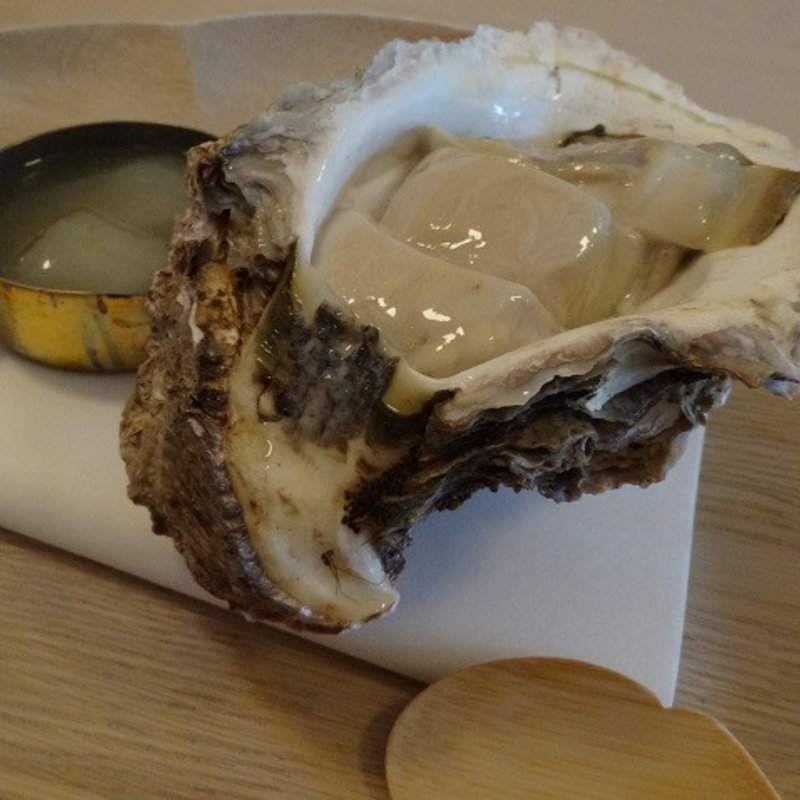 北海道産 岩牡蠣(八雲茶寮)