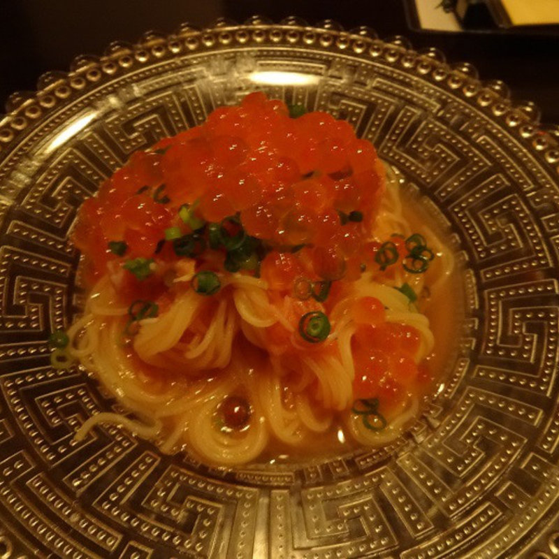 ウニとイクラ(に萬 （にばん）)