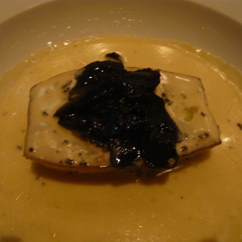 ローストしたレッドムーンポテト(Terres de Truffes, Tokyo （テール・ド・トリュフ東京）)