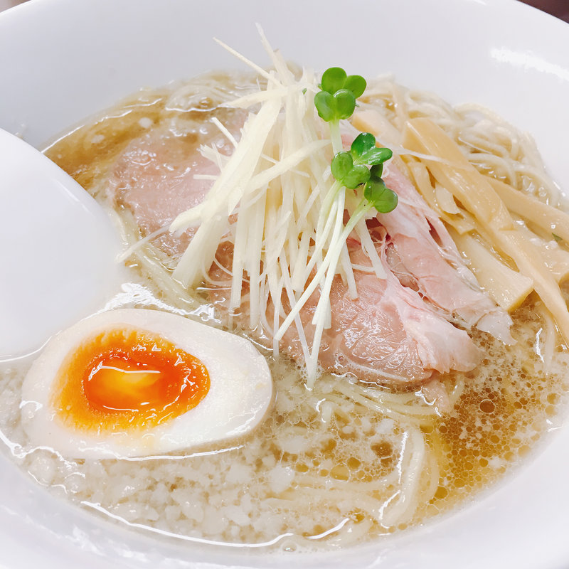 ガツンとしょうがのきいた中華そば(中華そば　よしかわ )