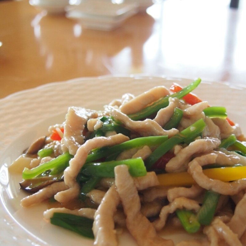 青椒肉絲(琉華菜苑)