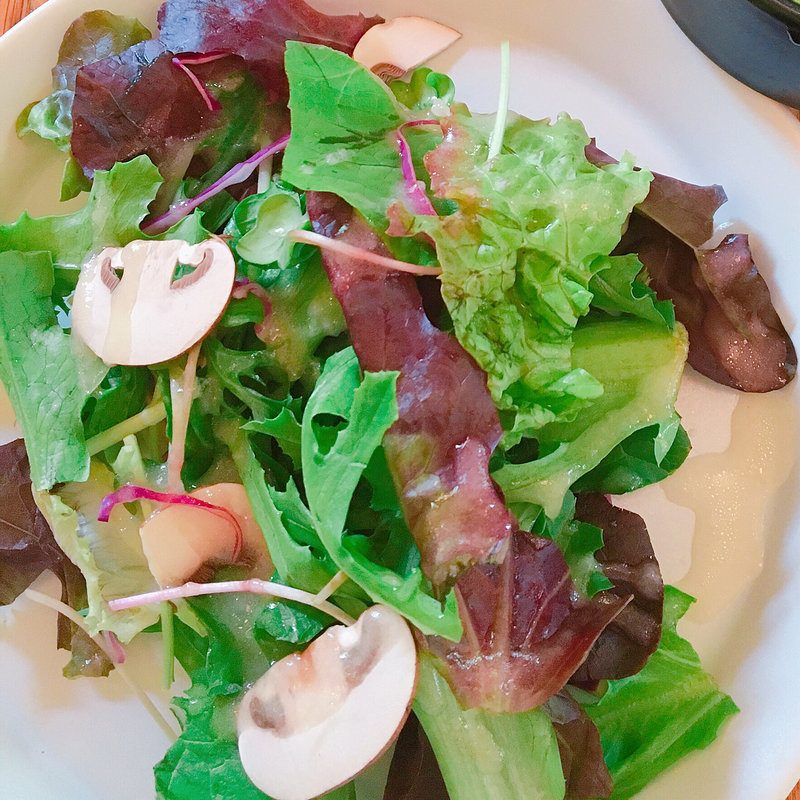 サラダ(スモーブローキッチン 中之島)