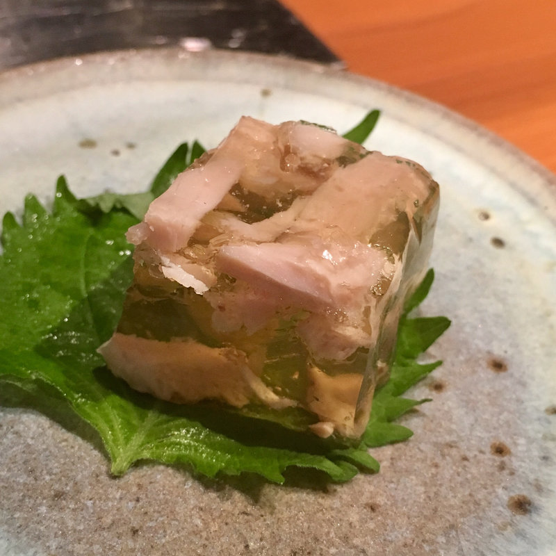 手羽のコンフィ コンソメジュレ(焼鳥 輝久)