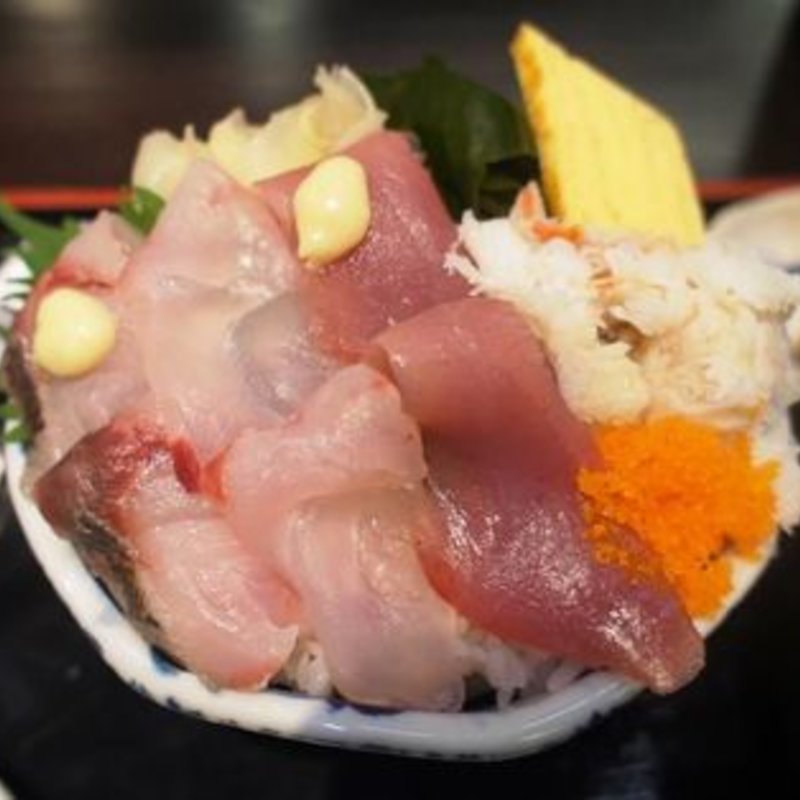 日替丼(どん辰 （ドンタツ）)