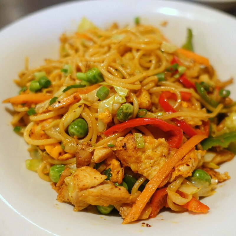 ミックスチョウメン(アーガン)