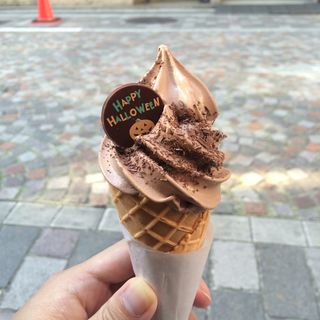 食べ歩きにも◎有楽町エリアで食べられる、美味しいアイスクリームを教えます