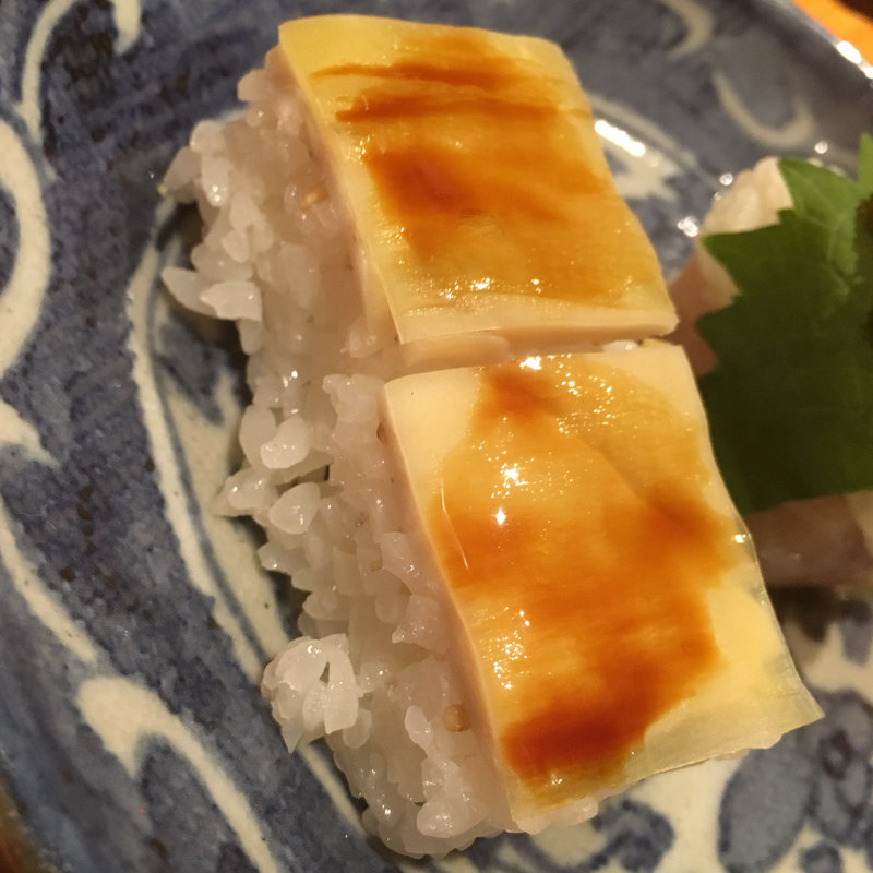 ムネ肉の鮨 バッテラ風(焼鳥 輝久)