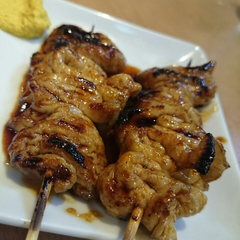 シロ(もつやき処い志井 本店)