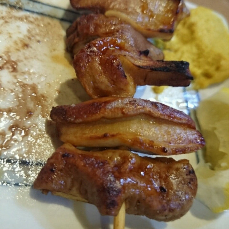 ガツ(もつやき処い志井 本店)