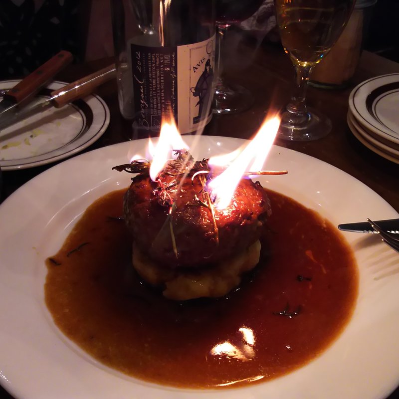 厳選！和牛のランタンハンバーグ(ビストロ ランタン 武蔵小杉店)