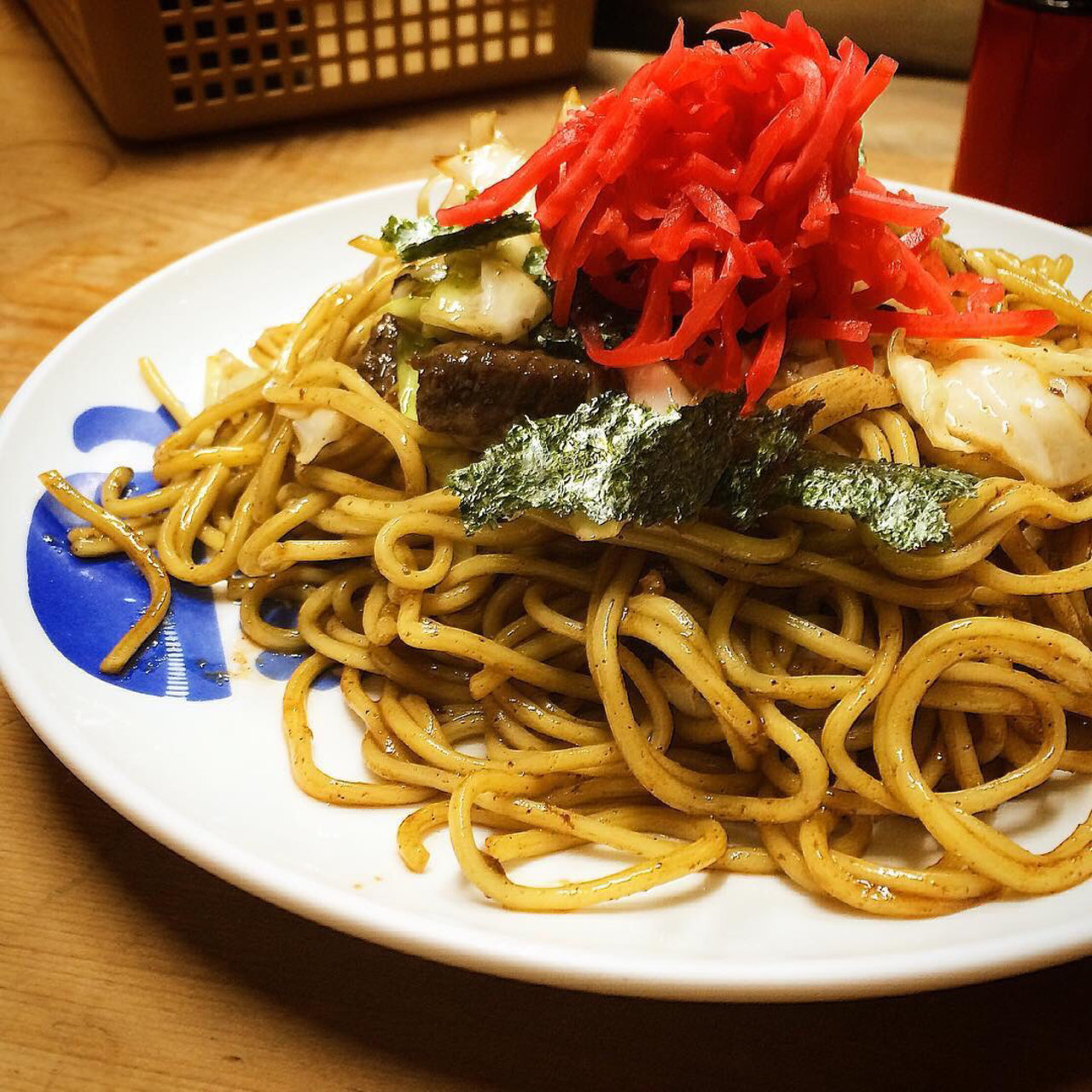 くじら入り焼きそば(捕鯨舩)の口コミ一覧 | No.1のメニューが見つかる