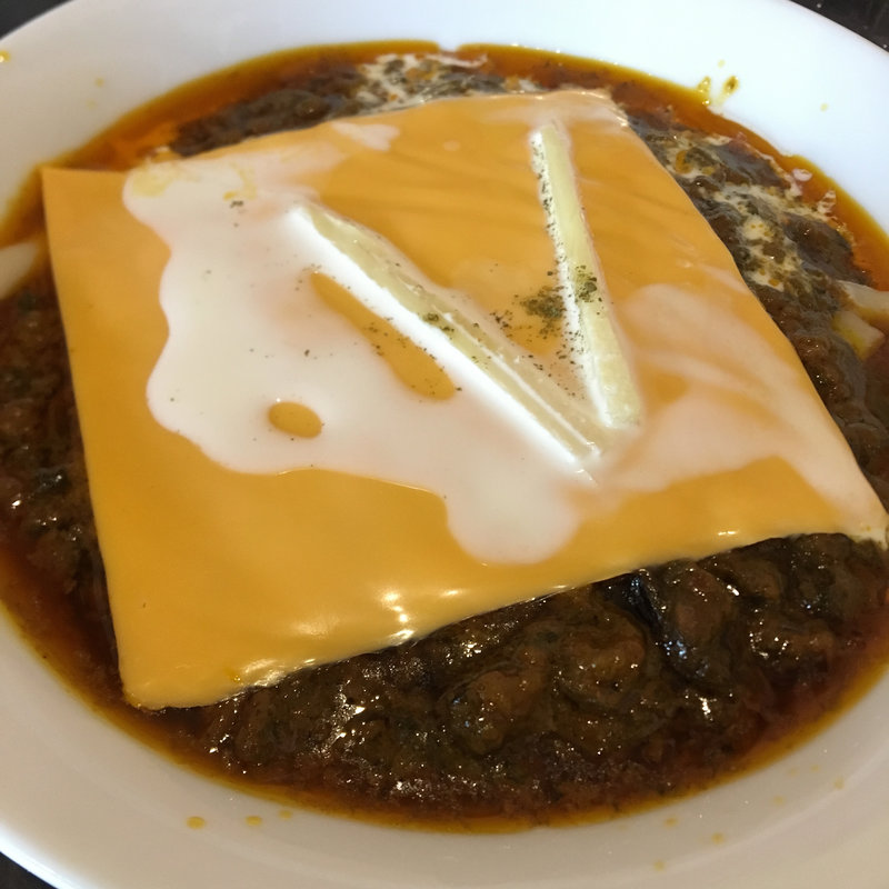 ほうれん草チキンチーズカレー(スパイスマジック 世田谷下馬店)
