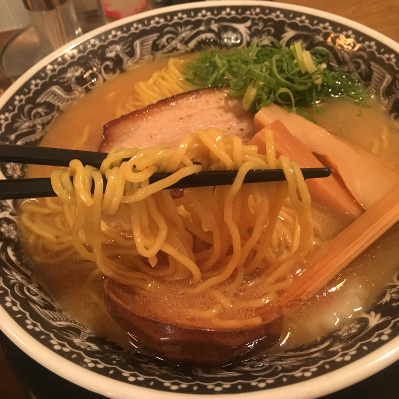 湯きりやラーメン(信州松本 麺肴ひづき 湯きりや )