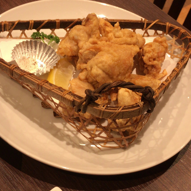 鶏の唐揚げ(春香亭)