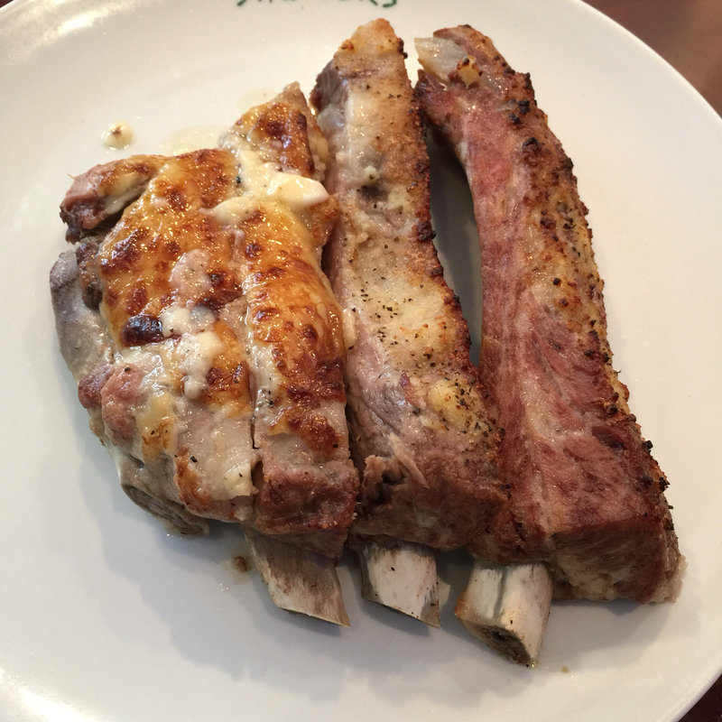 スペアリブ ガーリック&マヨネーズ(SHUTTERS 吉祥寺)