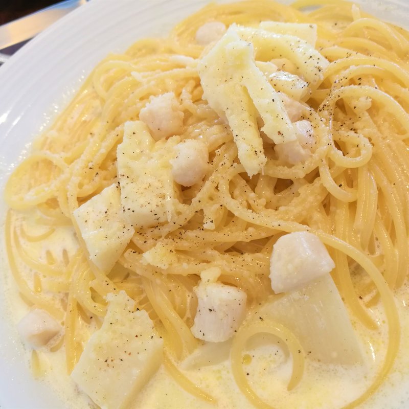 小柱とたけのこのクリームソース(イル・ヴィナイオ)