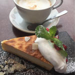 ベイクドチーズケーキ(kawara CAFE＆DINING 新宿本店 （カワラ カフェアンドダイニング）)