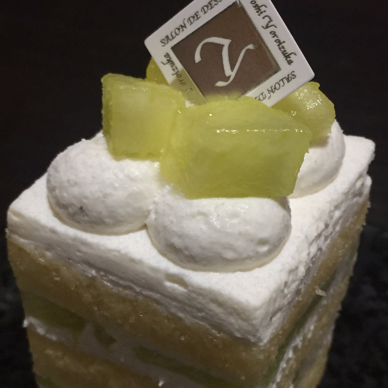 ショートケーキメロン(Toshi Yoroizuka Mid Town (トシ ヨロイヅカ ミッドタウン))