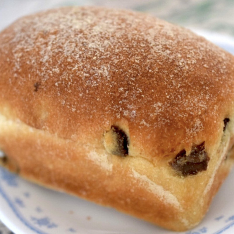 ラムレーズンのレーズンパン(パンデパン 巻カフェレストラン　 )