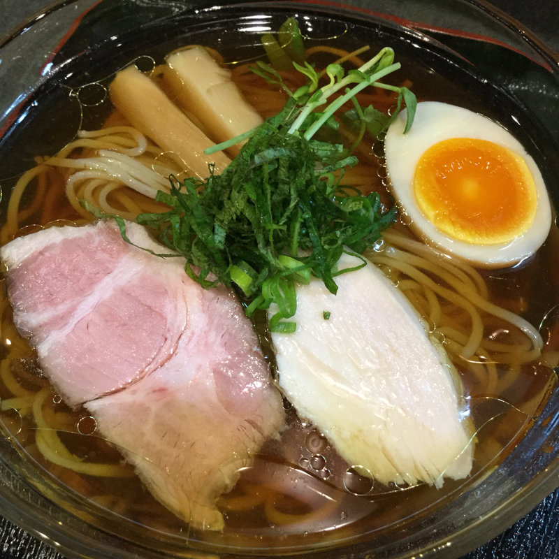 冷し醤油らぁ麺(らぁ麺 幸跳)