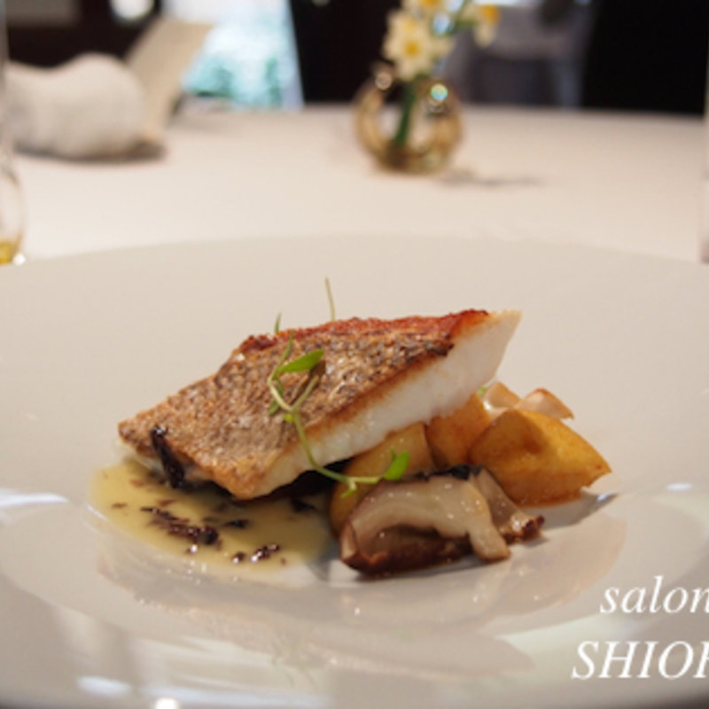 平鱸のポワレ～日向夏のキャラメリゼ～(モトイ （ＭＯＴＯＩ）)