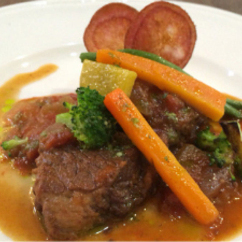 オーストラリア産牛バラの赤ワイン煮(Le 日本食堂)