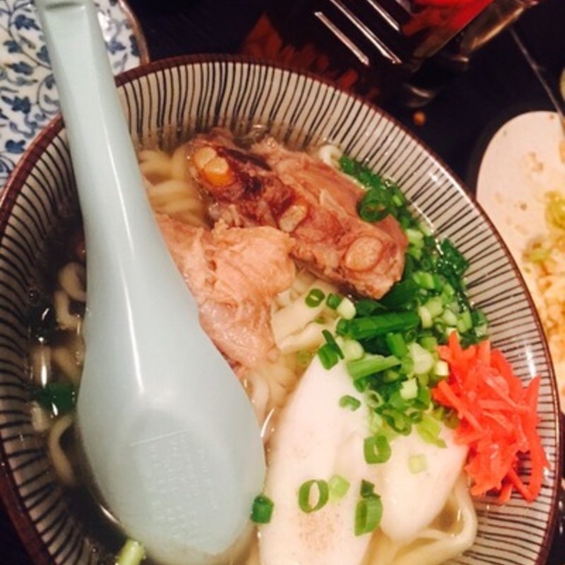 ソーキそば(うみないび )