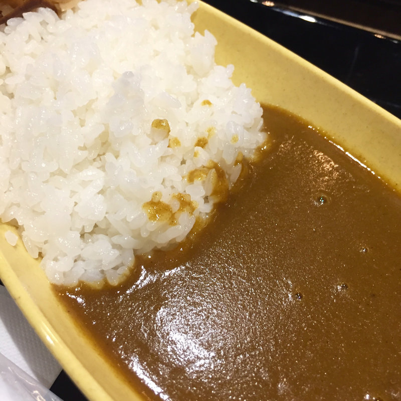 博多とんこつ「激にぼ」カレー(博多カレー研究所)