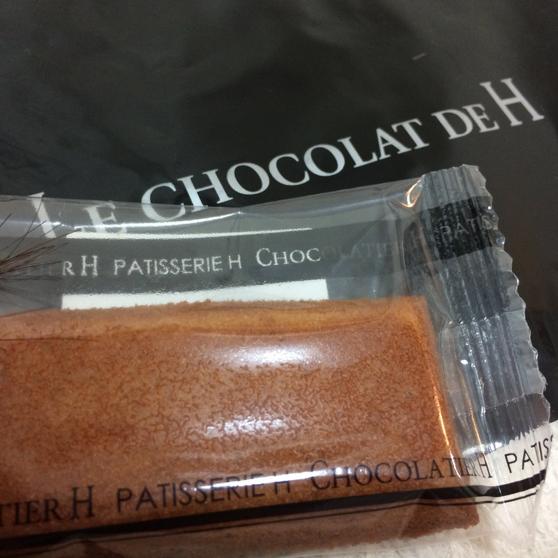 フィナンシェ(ル　ショコラ　ドゥ　アッシュ 渋谷ヒカリエ ShinQs店 （LE CHOCOLAT DE H）)