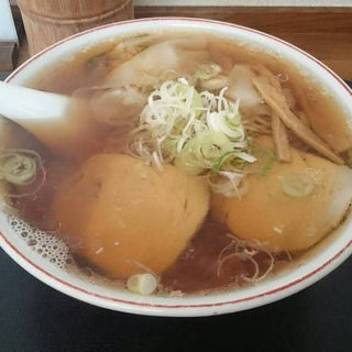 ワンタン麺(醤油)(支那そばや 侍 )