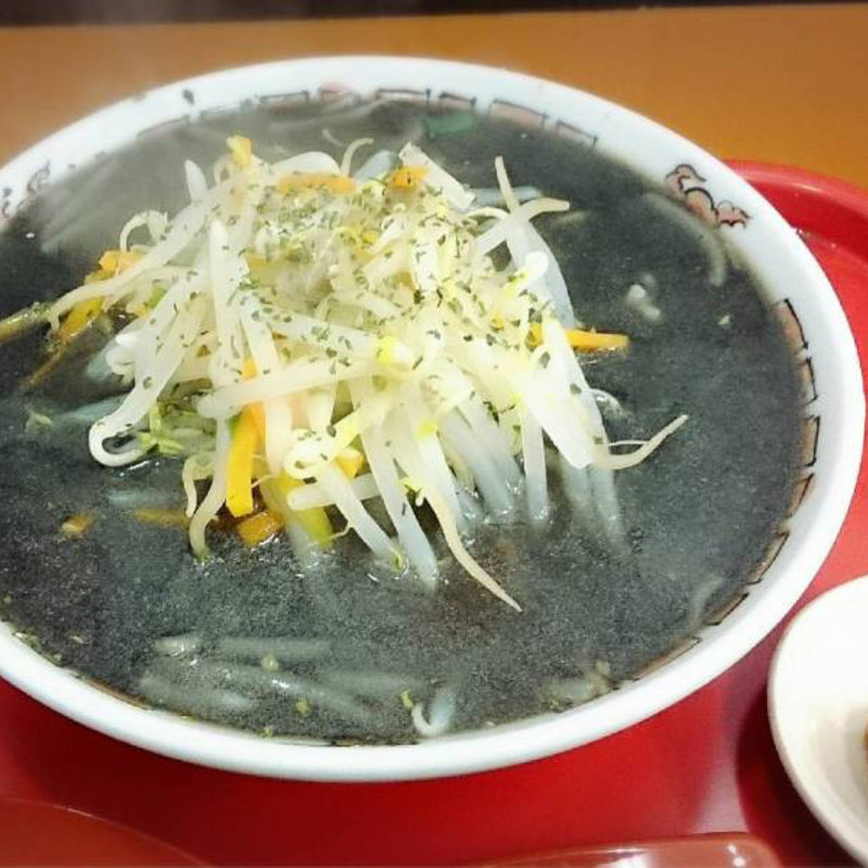 黒味噌中華(月 （TSUKI）)