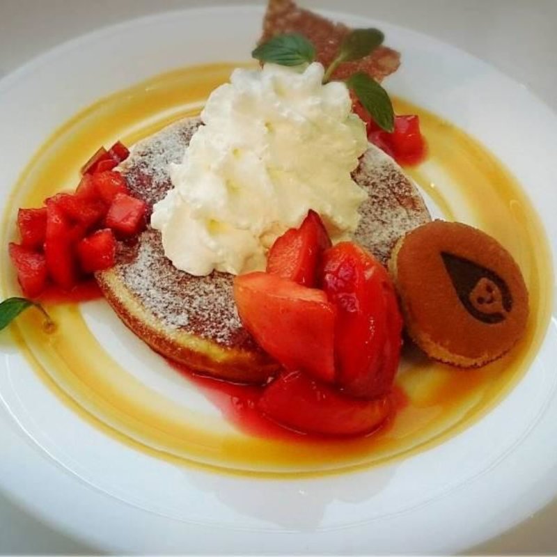 リンゴとキャラメルのパンケーキ(カフェ ド オラ （Cafe de ola）)