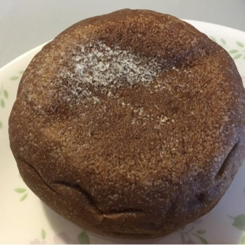 キャロブの黒マフィン(七穀ベーカリー )