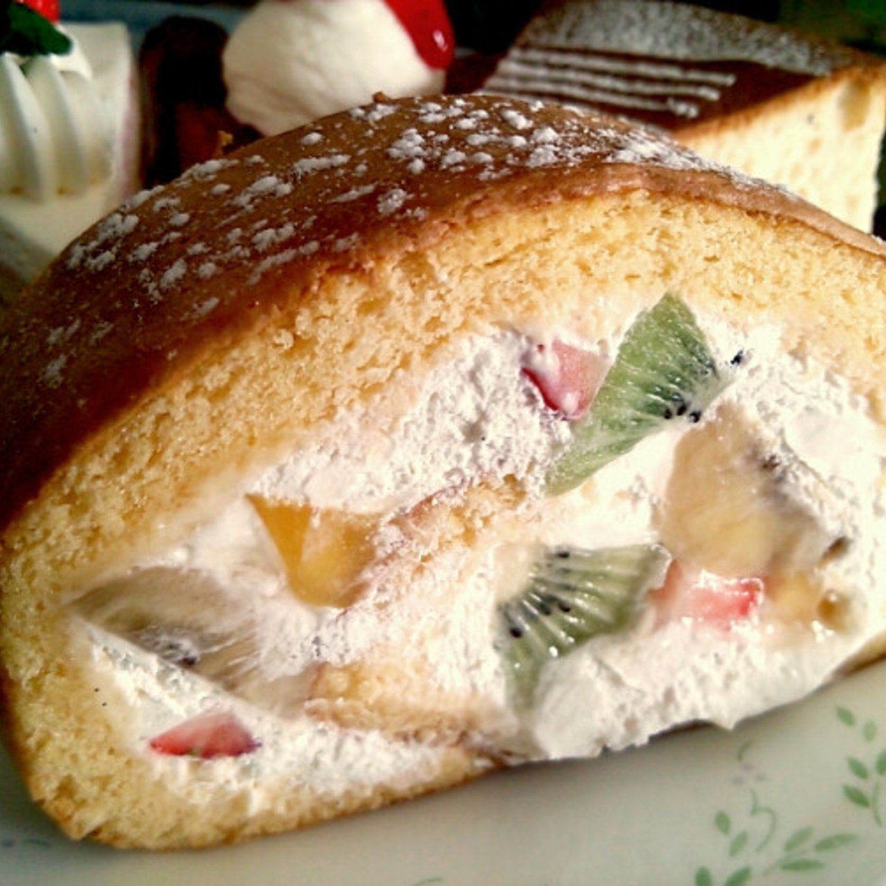 兵庫県で食べられるロールケーキランキング Sarah サラ