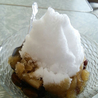 黒糖かき氷(石垣島冷菓 （いしがきじまれいか）)