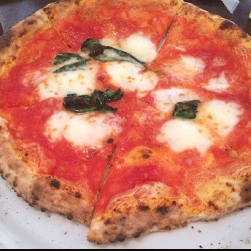 ピザランチ(青いナポリ　ブルーバー )