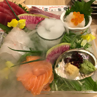板前箱盛り刺身(板前バル 印西牧の原店)