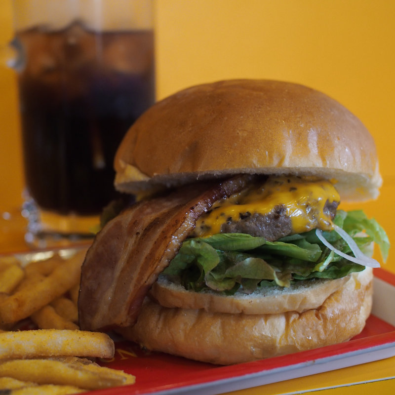 ベーコンチーズバーガー(ビッグベリーマン堺店)