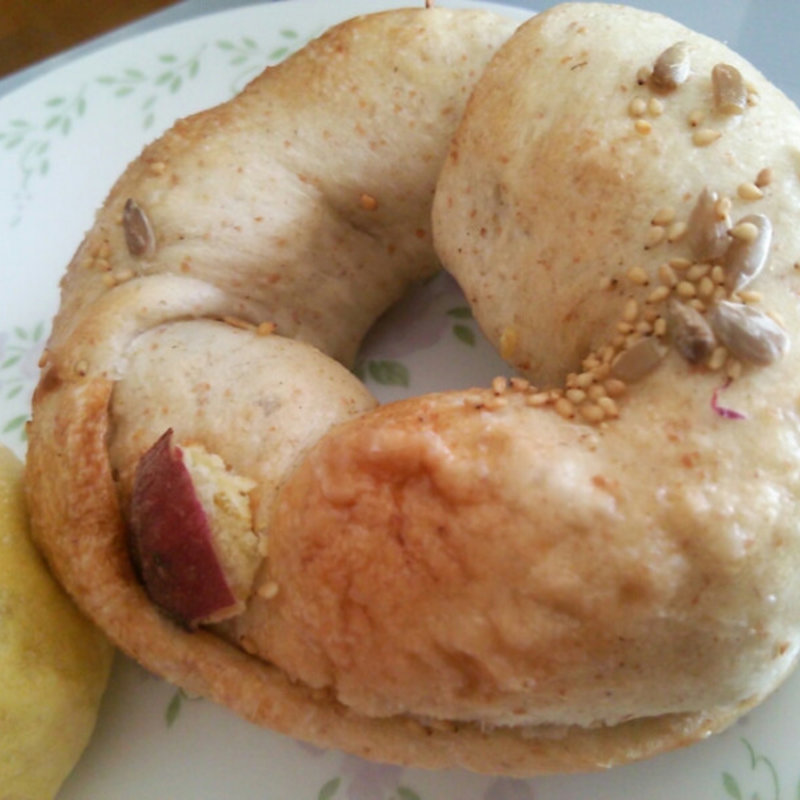 鳴門金時ベーグル(O-ba'sh crust （オーバッシュクラスト）)