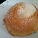 クッキークリームパン(望月 （MOCHIZUKI）)