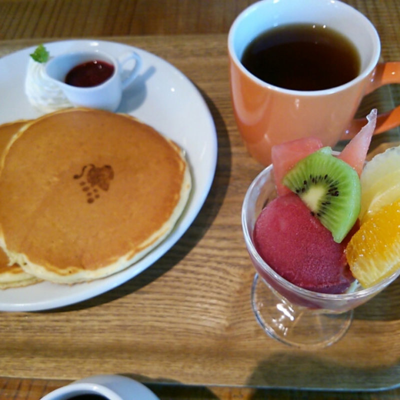 パンケーキとミニパフェのセット(キャンベル・アーリー 博多店)