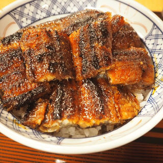 うな丼(うなぎ丼 釜めし うな千 （うなせん）)