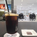 アイスコーヒー(BARNEYS CAFE BY THE CREAM OF THE CROP COFFEE)