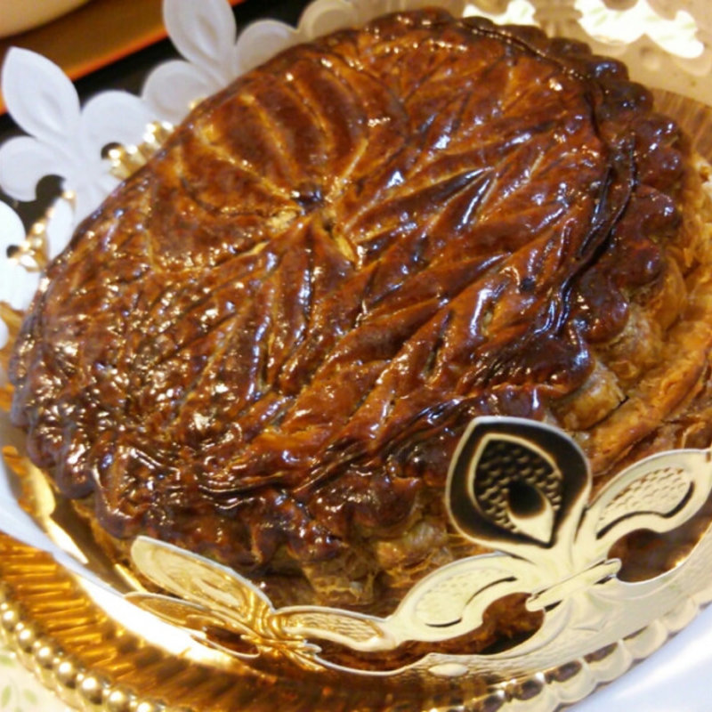 ガレット･デ･ロワ スペショー～紅茶とりんご(パリアッシュ （PARIS-h）)