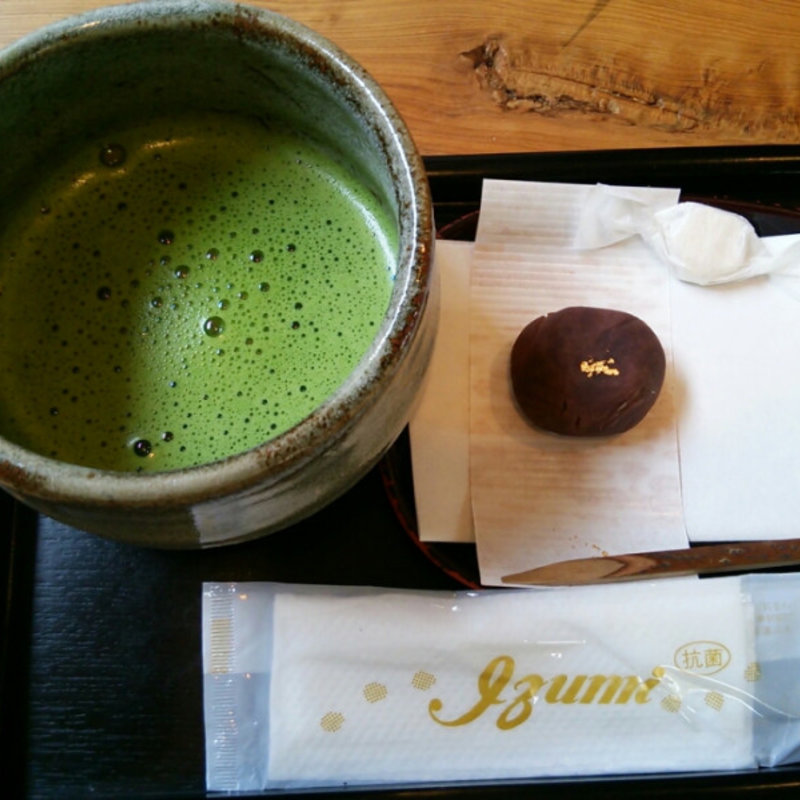 和菓子と抹茶のセット(花鈴)